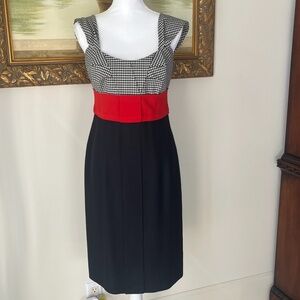Gucci Sleeveless Gingham Print Black Knee-Length Dress Sz 6